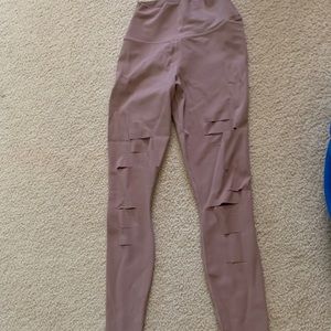 ALO high-waist ripped warrior legging